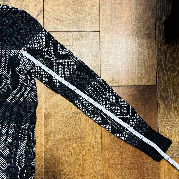 J Crew Black & White Cotton Wool Crew Neck Cabin Sweater, Size XS - Picture 8 of 11